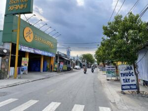 mặt tiền kinh doanh